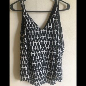 BR black and white top